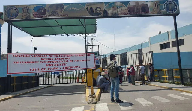 Terminal terrestre de la Ciudad Blanca aún no se restablece. Foto: Leonela Aquino/URPI