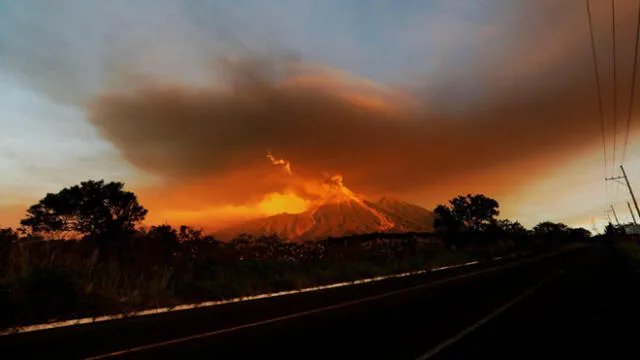 Guatemala: casi 3 mil evacuados por nueva erupción del volcán de Fuego [FOTOS]