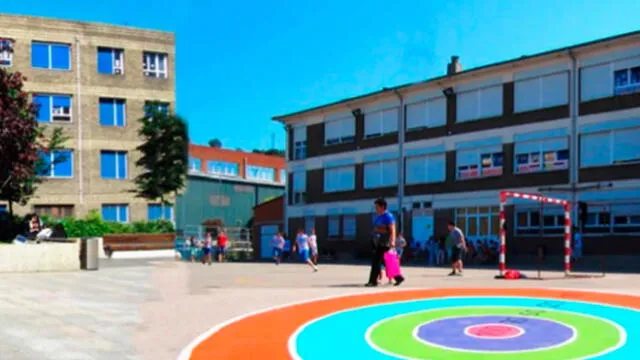 Escuela donde el adolescente sufrió acoso escolar. Foto: sito web de Jadomaristak.eus.