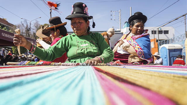 Comunidades campesinas llegaron a Arequipa para demostrar su folclore [FOTOS]