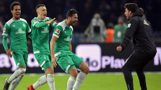 “Leyenda”: Claudio Pizarro recibió este reconocimiento del Werder Bremen tras llegar a las 100 victorias [FOTOS]