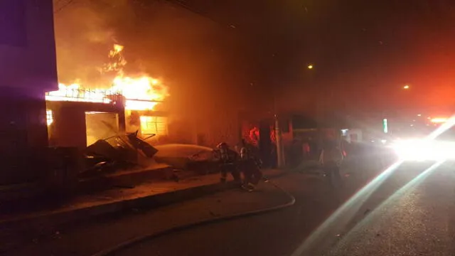 San Juan de Miraflores: incendio consumió una vivienda en Pamplona Alta 