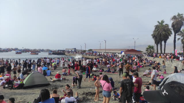A pesar de las advertencias, bañistas acudieron a las playas de Ancón. Foto: difusión