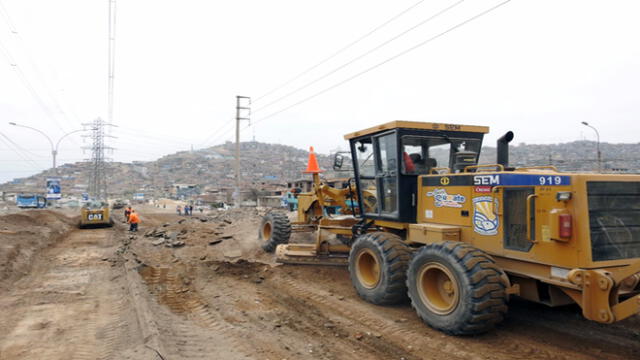 Municipalidad de Villa El Salvador inicia obras en pistas y veredas  