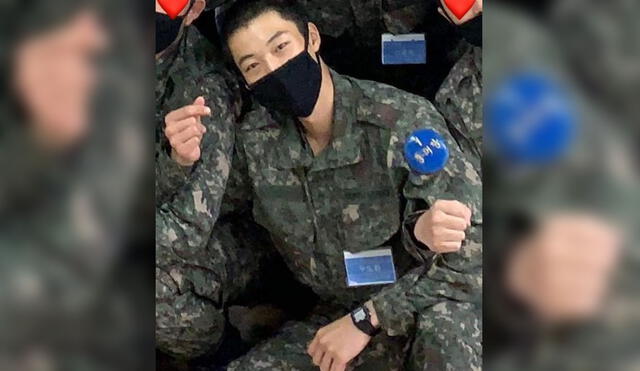 Desliza para ver más fotos de Woo Do Hwan, actor de The king: Eternal monarch, que cumple con su servicio militar junto a D.O de EXO. Créditos: Instagram