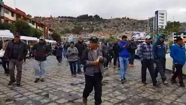 Transportistas de Cusco realizan paralización de manera pacífica [VIDEO]