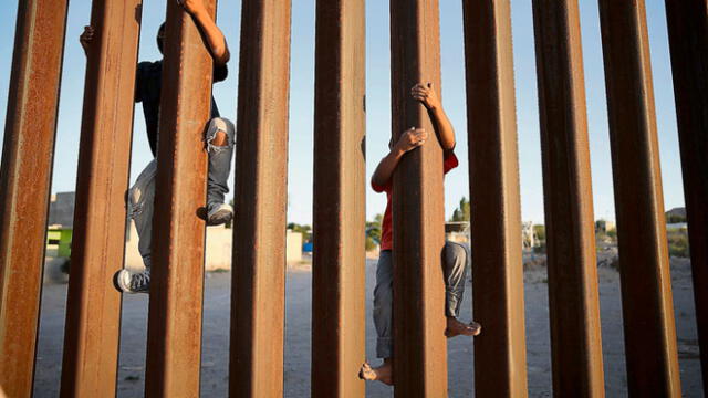 Trump amenaza con cerrar la frontera con México la próxima semana