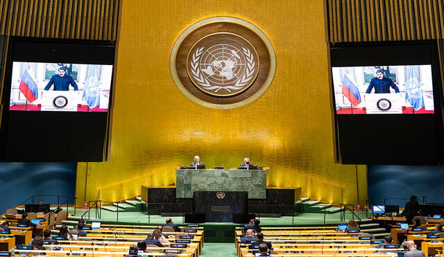 En la sede de la ONU algunos representantes diplomáticos escucharon la intervención de Nicolás Maduro. Foto: AFP