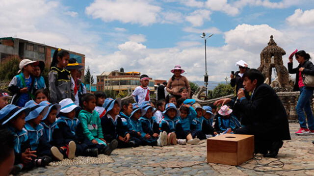 Niños de Huancayo demuestran su talento en concurso de dibujo “Había una vez”