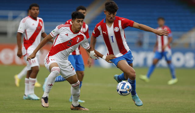La selección peruana acabó el primer tiempo con el marcador 1-0 en contra ante Paraguay en el Sudamericano Sub-20. Foto: EFE