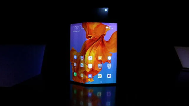 Huawei lanzará su primer teléfono plegable en octubre, pero llegará con el mismo problema que el Mate 30