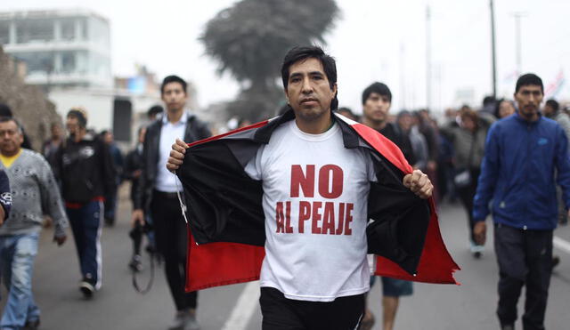 Vecinos marchan contra peajes en la Panamericana Norte [FOTOS]