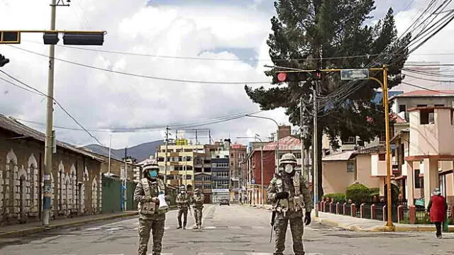 Puno. Ciudad amaneció tomada por policías y militares.