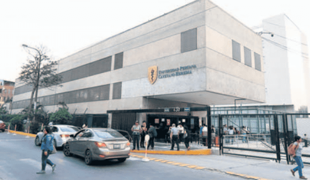 A cargo.  La Universidad Peruana Cayetano Heredia se ocupará de los reportes del ensayo clínico en Perú. Foto: Jorge Cerdán.