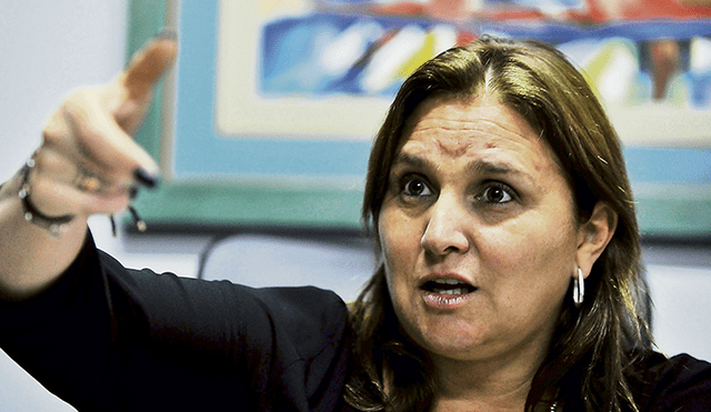 Marisol Pérez Tello: “Las primarias abiertas, si se controlan los riesgos, son una opción muy interesante”