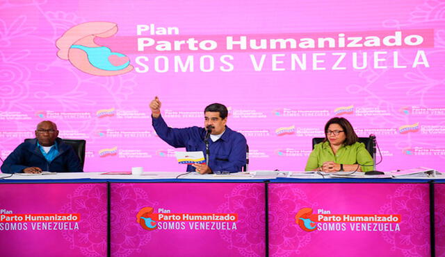Nicolás Maduro estuvo en un acto este martes por el plan nacional de parto humanizado y lactancia materna. Foto: Prensa Miraflores