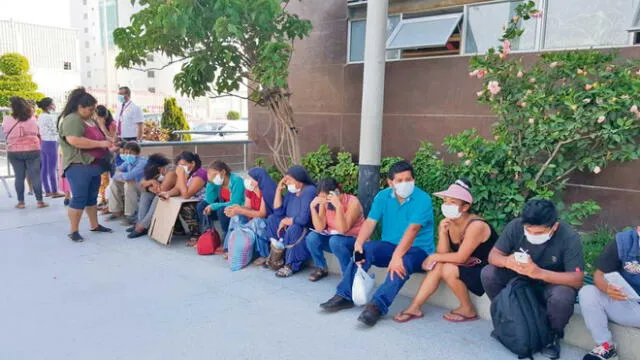 Medidas. Pacientes del Hospital Regional de Lambayeque utilizaron mascarillas debido a la alerta de caso sospechoso.