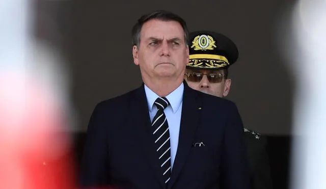 Bolsonaro volvió a insinuar que las oenegés podrían estar por detrás de los incendios en la selva tropical brasileña. Foto: AFP.