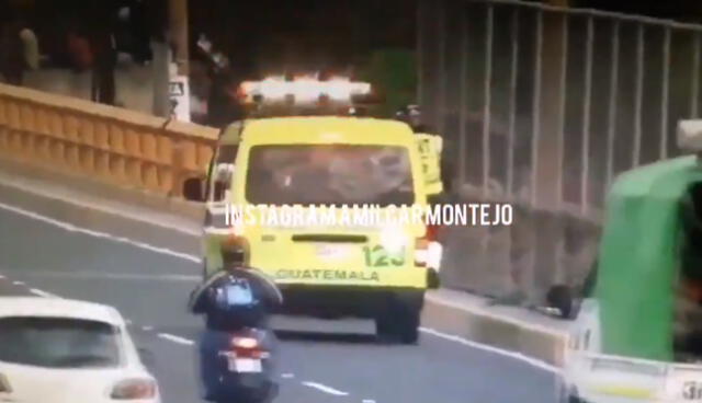 Madre maltratada llegó hasta puente para intentar lanzarse con sus hijos en la espalda [VIDEO]