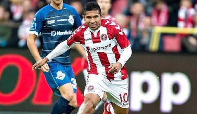Antes de llegar a México, el Orejas jugó en el Aalborg por dos temporadas.