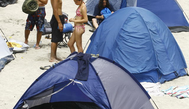 Prohíben campamentos  en playas de 4 distritos de Lima