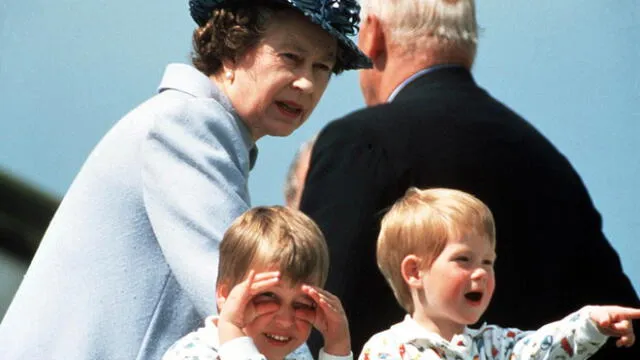 Luego de la muerte de Diana de Gales, la monarca británica se convirtió en la figura materna del duque de Sussex y su relación se afianzó.
