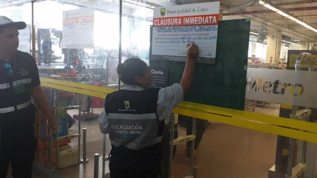 Lince: clausuran Centro Comercial Arenales por deficientes medidas de seguridad [FOTOS]