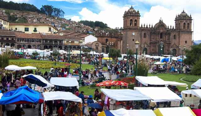 Cusco: Mañana arranca tradicional feria Santurantikuy con más de mil artesanos