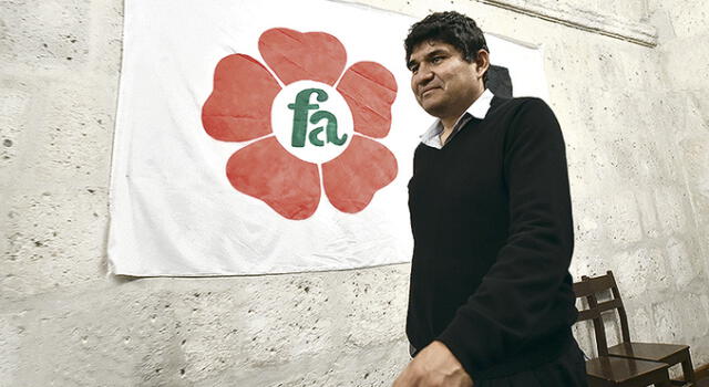 salidas. Horacio Zeballos fue elegido parlamentario del disuelto Congreso en el 2016 por el Frente Amplio. El 2017 dejó la agrupación para ir con Nuevo Perú.