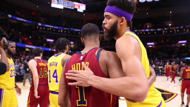 Angeles Lakers derrotó 109-104 a Cavaliers por la NBA