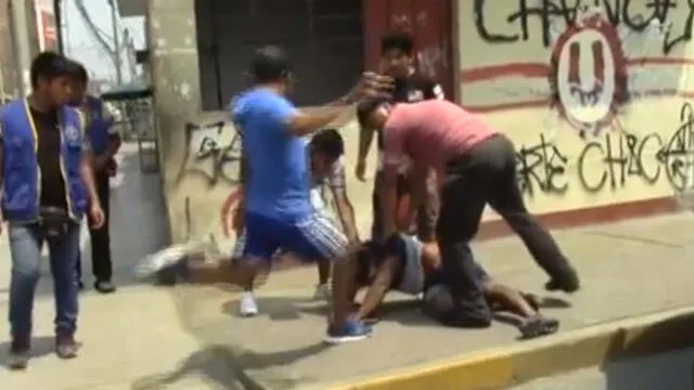 Chancay: transeúntes dan brutal golpiza a ladrón e impiden que escape [VIDEO]