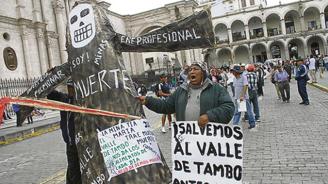 Arequipa: Exigen presencia de Vizcarra en Tambo