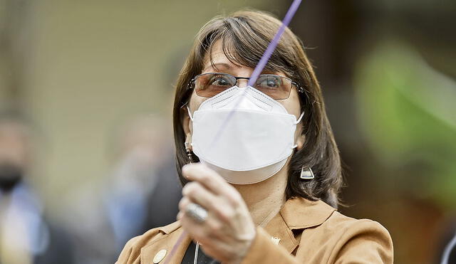 Compromiso. Ministra de salud, Pilar Mazzetti, manifestó que las vacunas son la prioridad. Foto: Antonio Melgarejo/La República