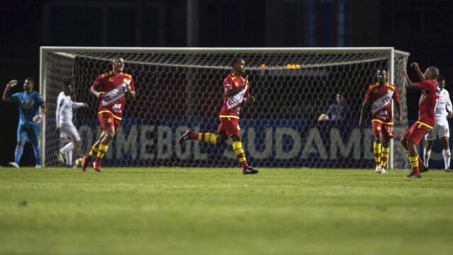 ¡Triunfo peruano! Sport Huancayo goleó 3 a 0 a Unión Española y sigue en la Copa Sudamericana