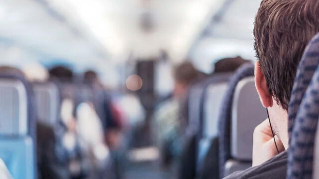 ¿Cómo desinfectar tu espacio si viajas en avión?