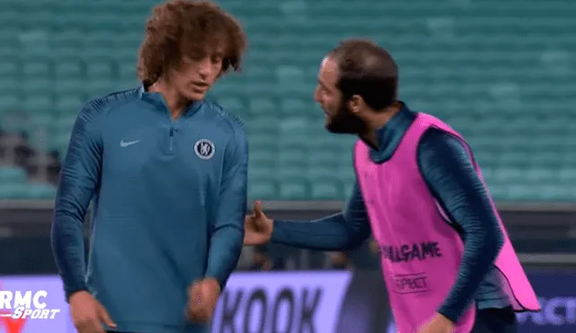 DT del Chelsea tomó dura decisión tras disputa entre Higuaín y David Luiz durante entrenamiento [VIDEO] 