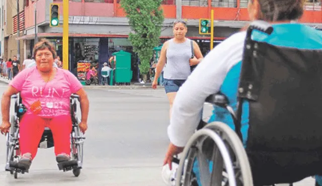 Las mujeres con discapacidad sufren de discriminación en el Perú.