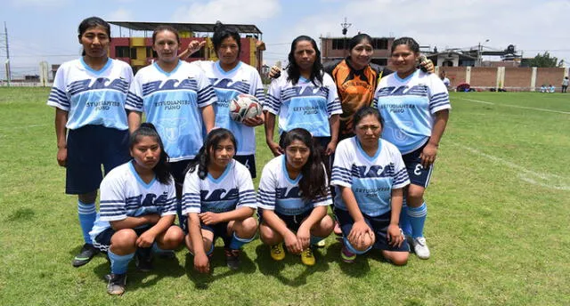 Se inició torneo macroregional de fútbol femenino en Arequipa