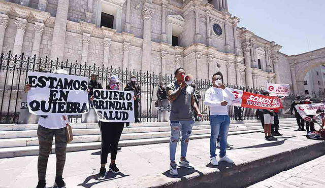 Varias protestas se registraron en el Centro Histórico de Arequipa [FOTOS]