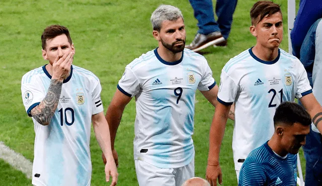 Messi y otro jugadores de la selección argentina quedaron molestos con Conmebol por el mal uso del VAR en la Copa América 2019. | Foto: EFE