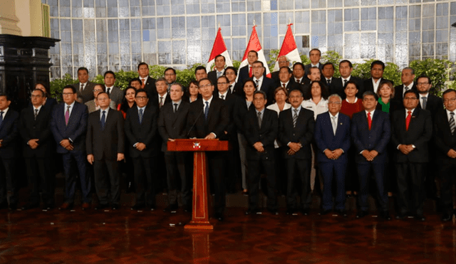 Gobernadores regionales apoyan cuestión de confianza de Martín Vizcarra