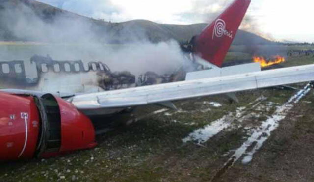 Facebook: Video muestra el preciso instante del incendio de avión en Jauja 