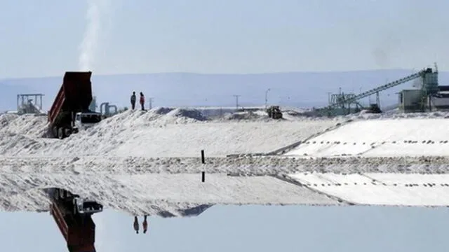 Bolivia entra a la carrera por la industrialización de sus reservas de litio