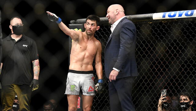 Dominick Cruz criticó el fallo arbitral en su pelea con Henry Cejudo. Foto: AFP