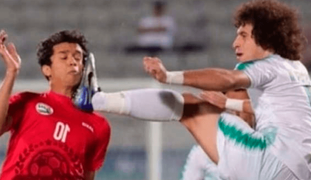 Patada de Mustafa Mohammed en Copa del Golfo