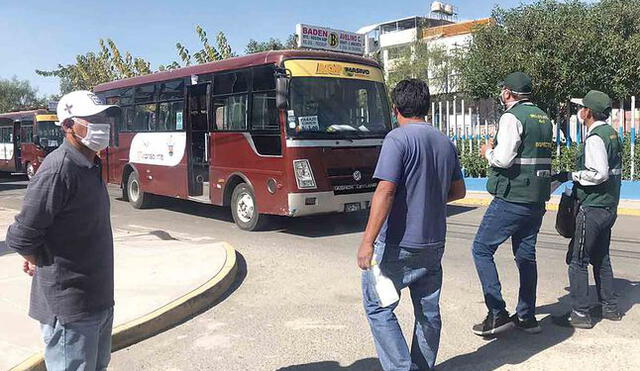 El transporte urbano en Arequipa reinició actividades la semana pasada, pero con flota reducida.
