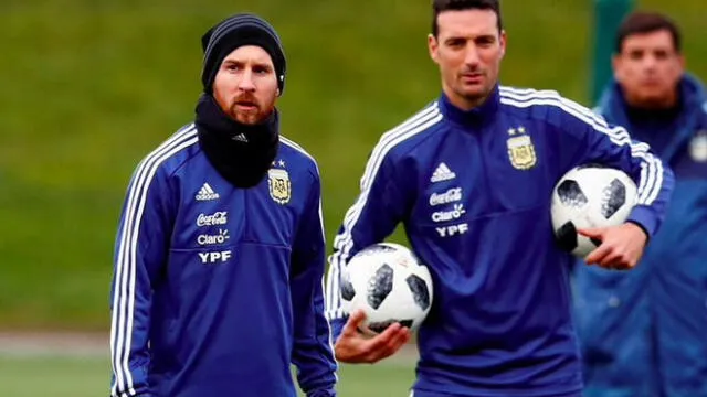 Lionel Scaloni y Lionel Messi.