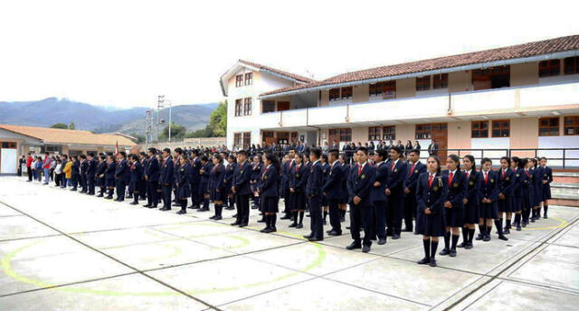 Cajamarca: destinan desayunos y almuerzo para más de 10 mil estudiantes 