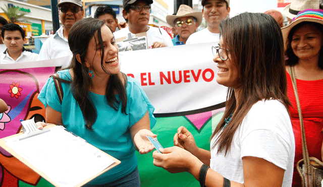 Apra quiere impedir candidaturas de Verónika Mendoza y Julio Guzmán