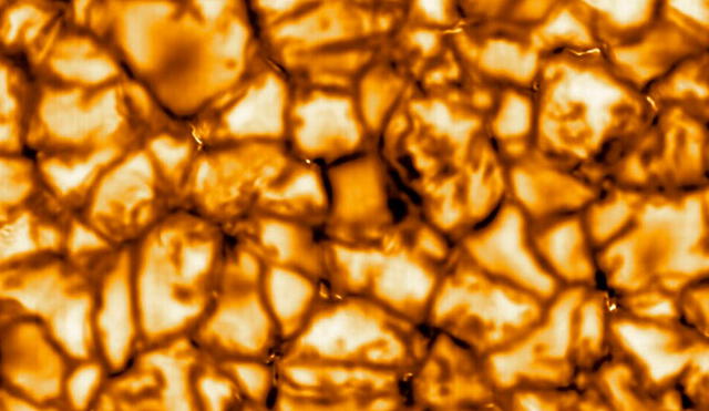 En este acercamiento de la imagen, se observan estructuras en forma de grupos de células, cada una con el tamaño de Texas (700 mil km cuadrados). Foto: NSF.